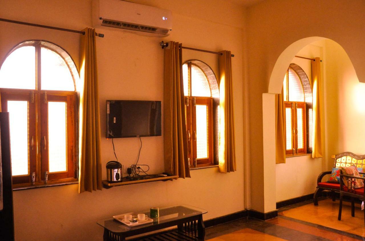 Hotel Vamdev Fort Pushkar Eksteriør billede
